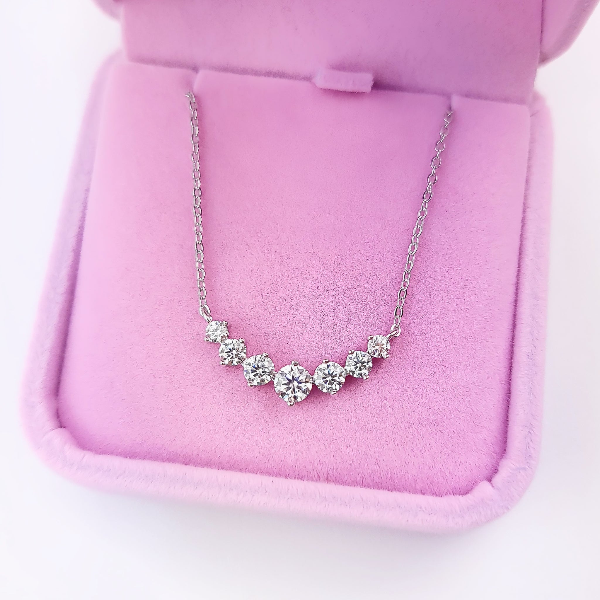 The Melania Necklace – 2 ON THE MOON The Melania Necklace – 2 ON THE MOON