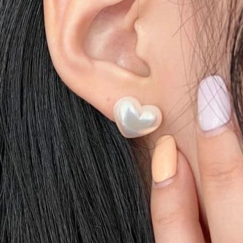Shell Pearl Heart Stud Earring: mother - daughter