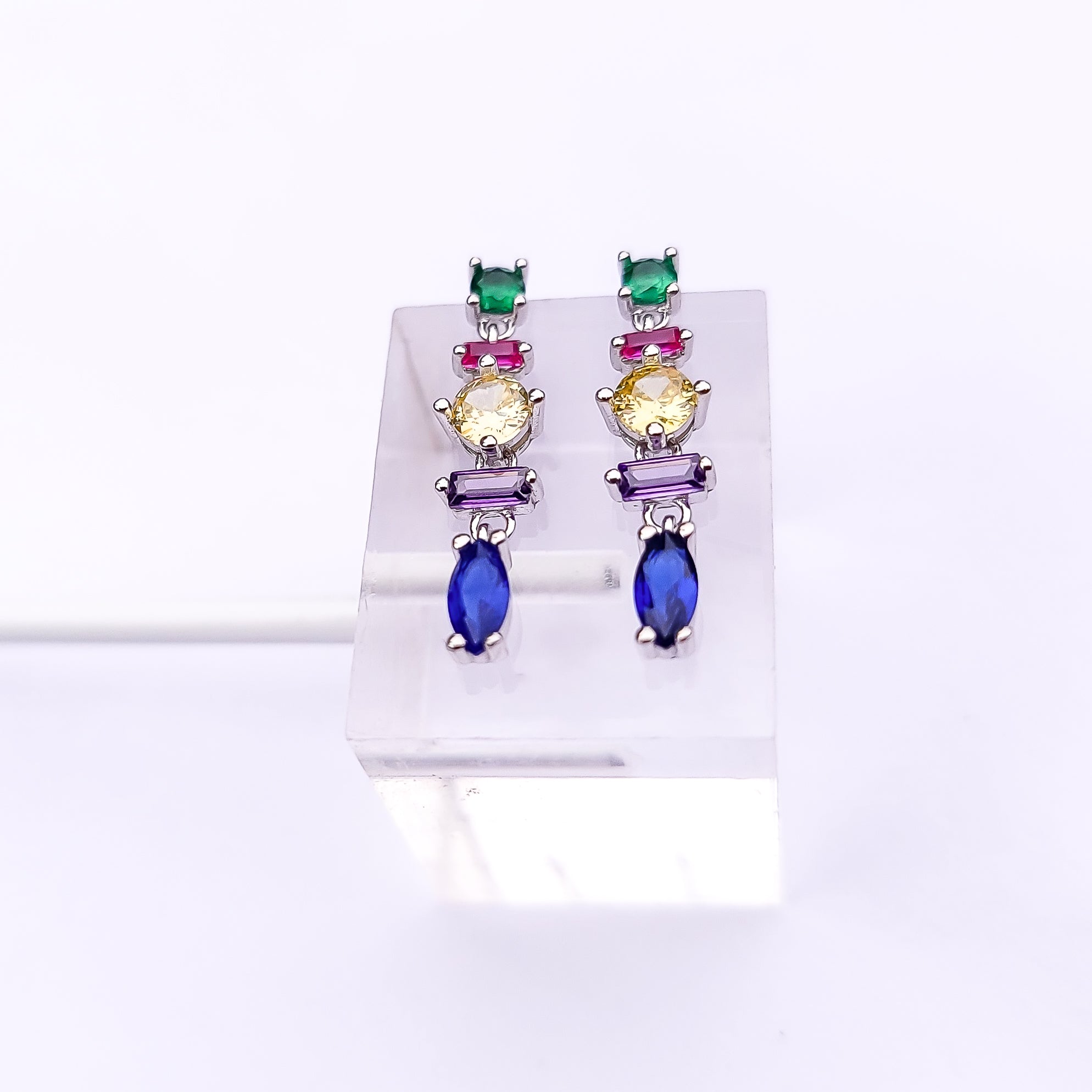 Felicia Drop Earrings