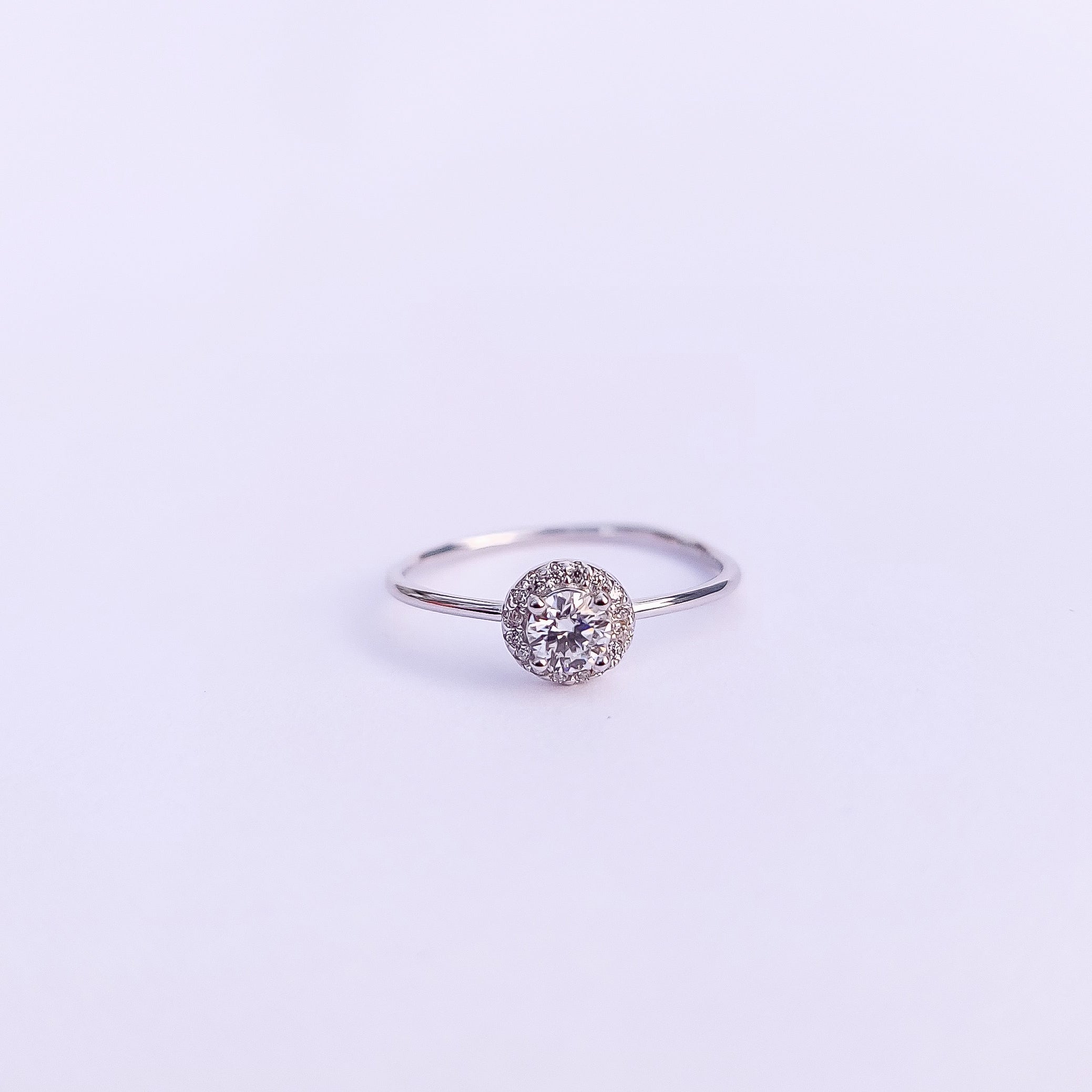 Simple Elegance - Promise Ring (0.3ct Moissanite)