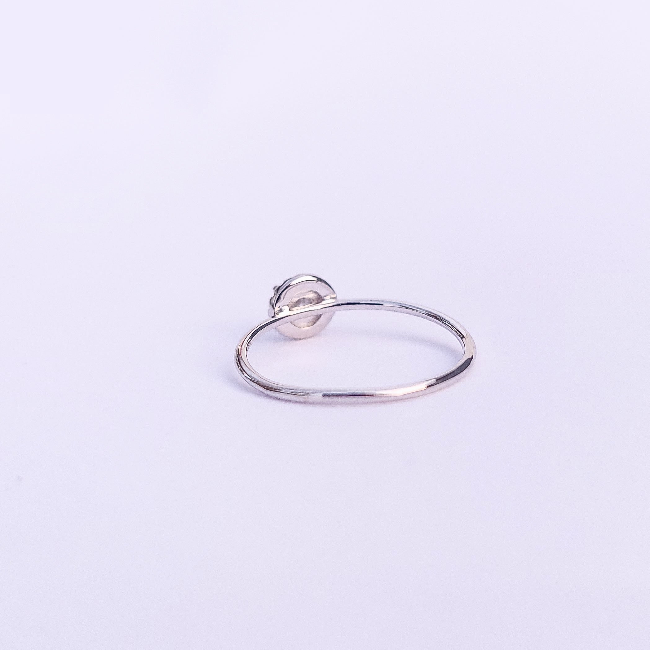 Simple Elegance - Promise Ring (0.3ct Moissanite)