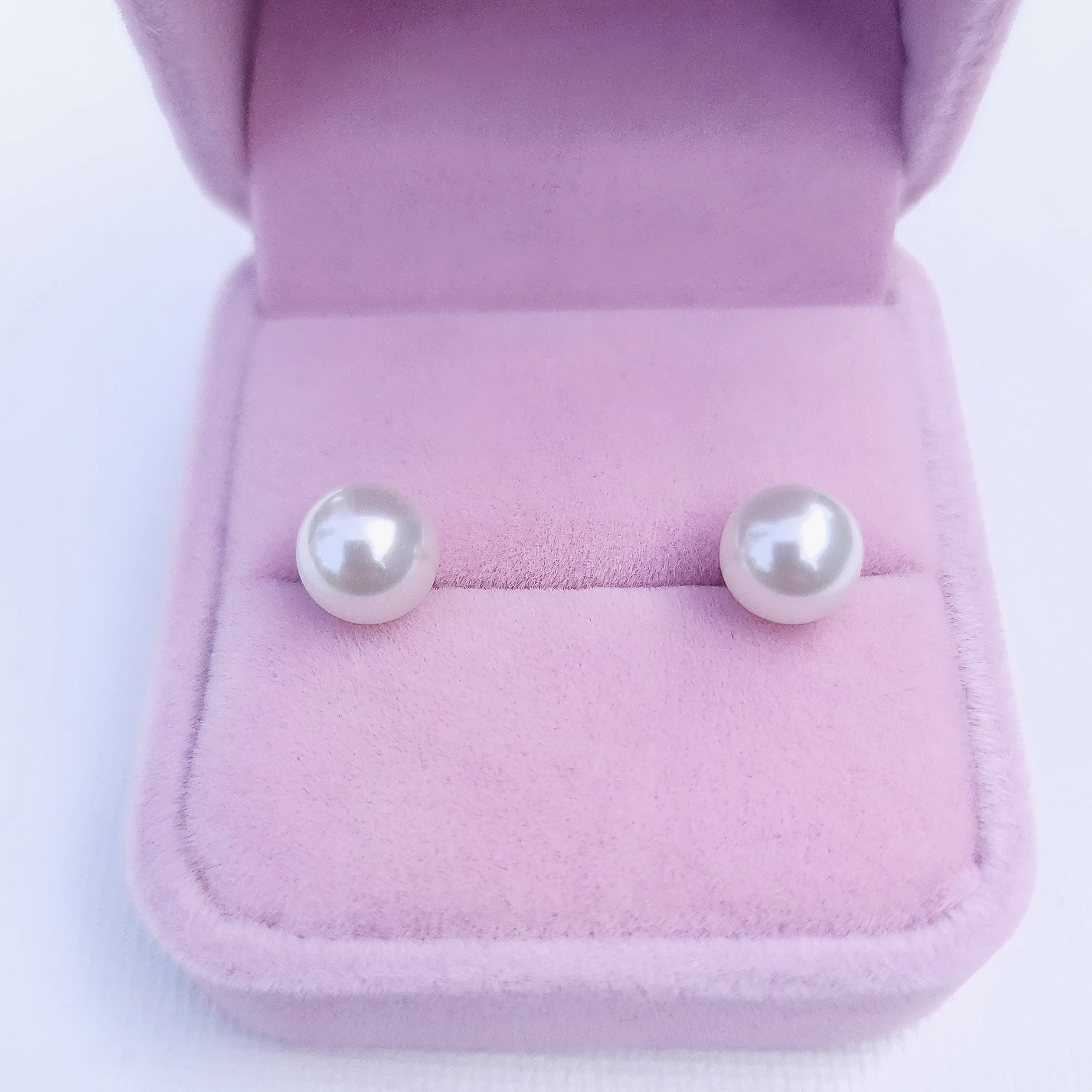 The Classic - Pearl Earrings