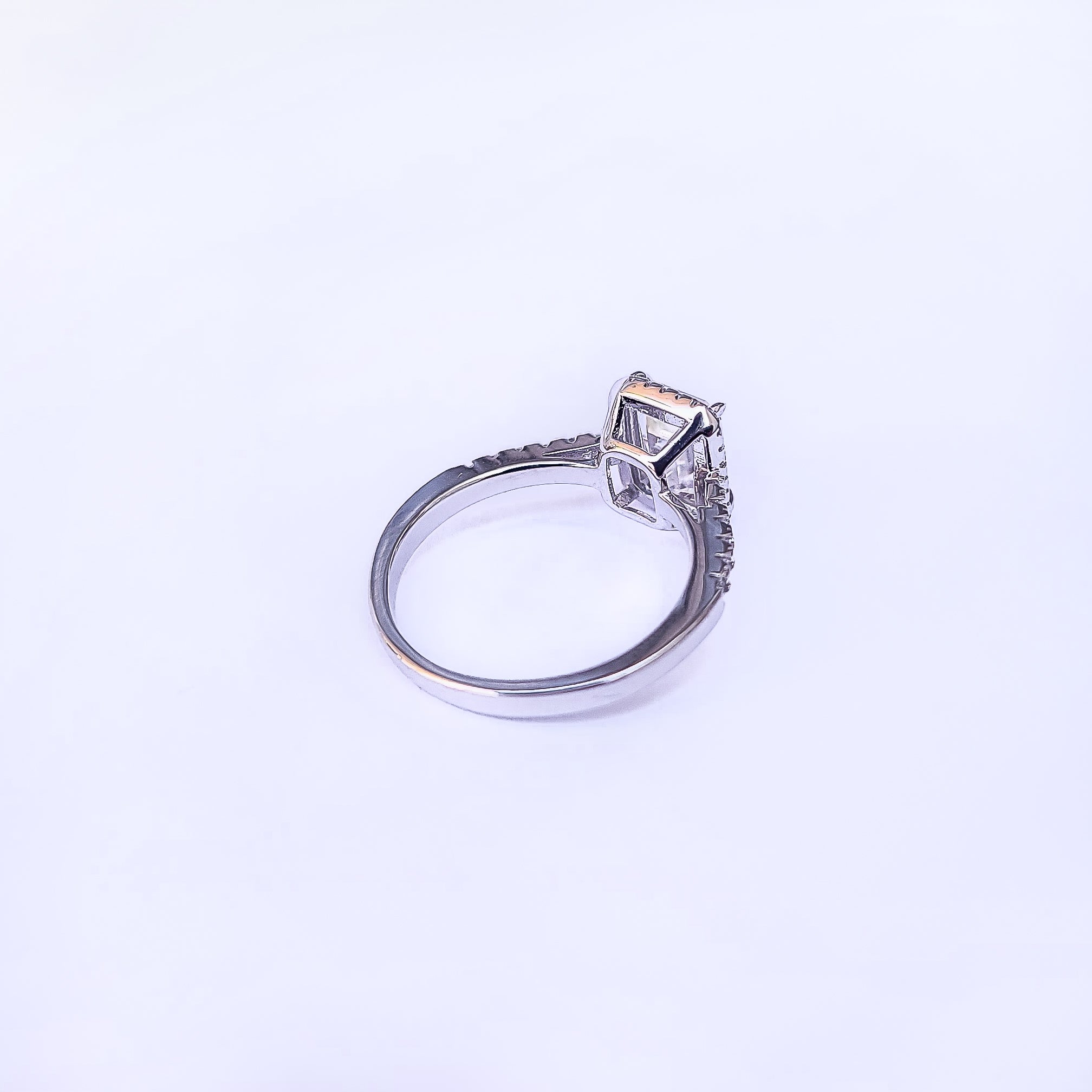 The Tessa Ring - 2 Carats