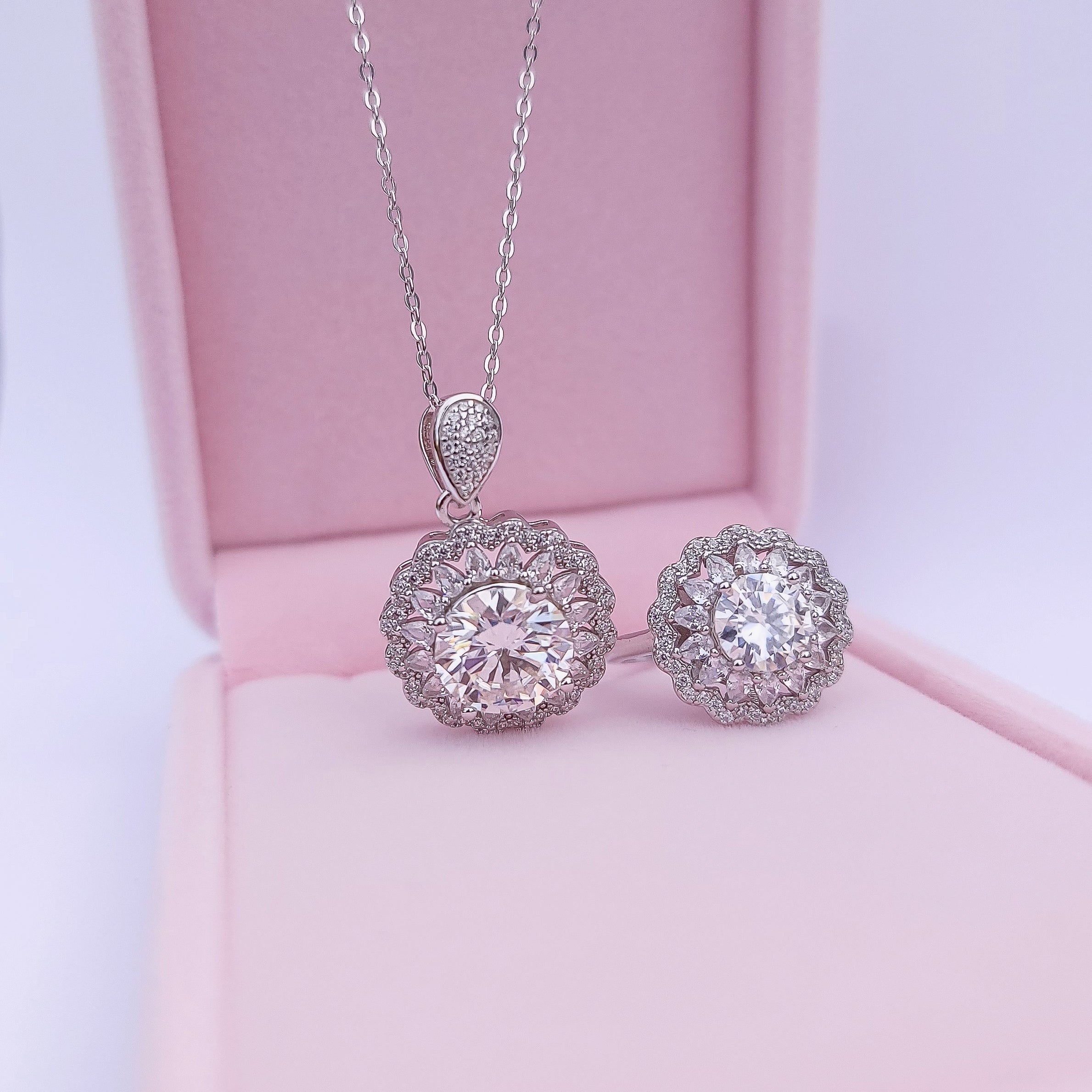 The Celestial Flower Necklace