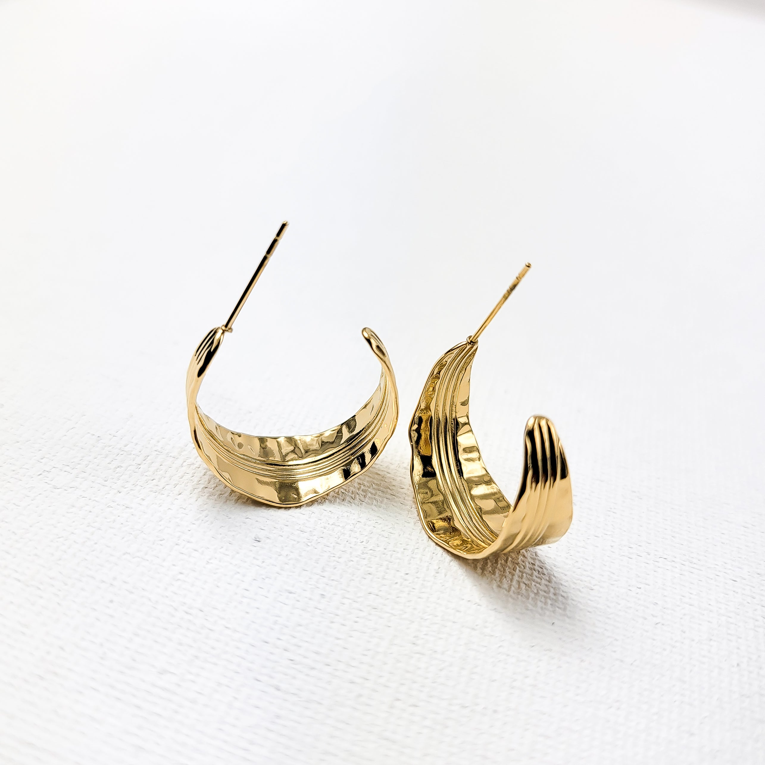 Kelsie Half Hoop Earrings