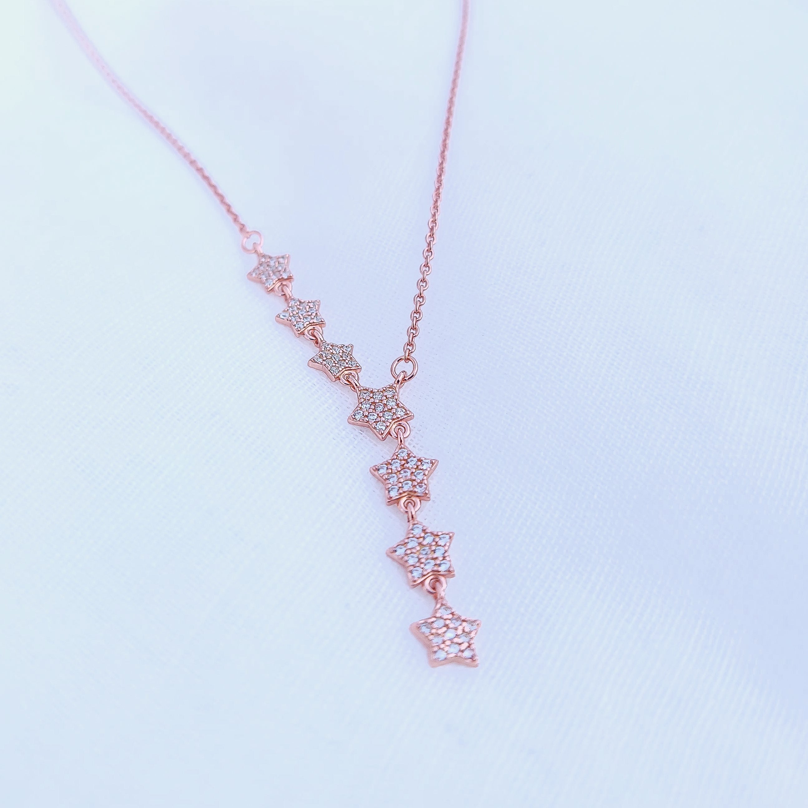 The Twinkling Stars Necklace