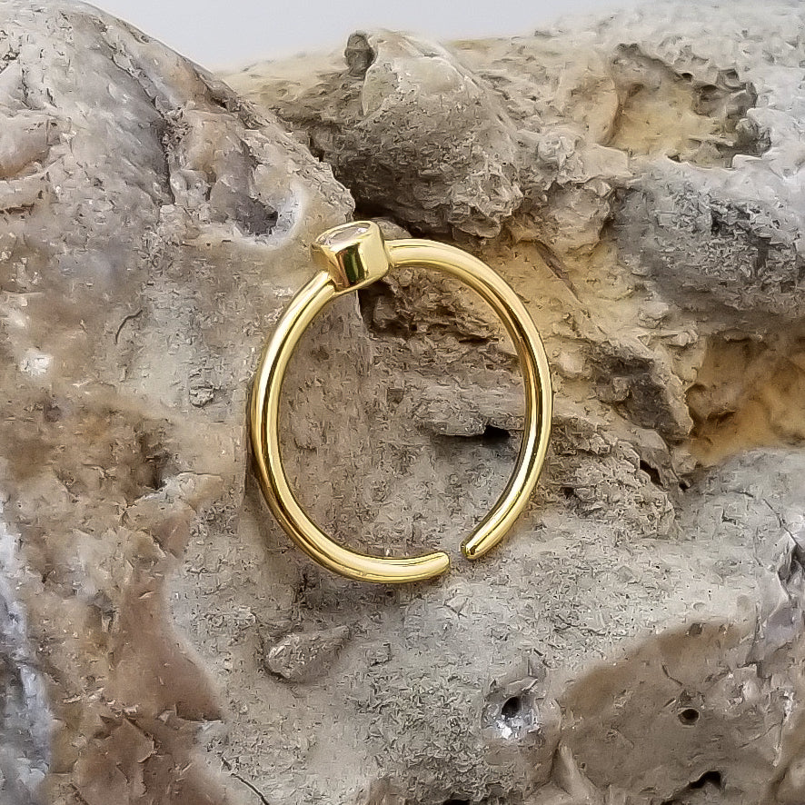 Simple Elegance Ring