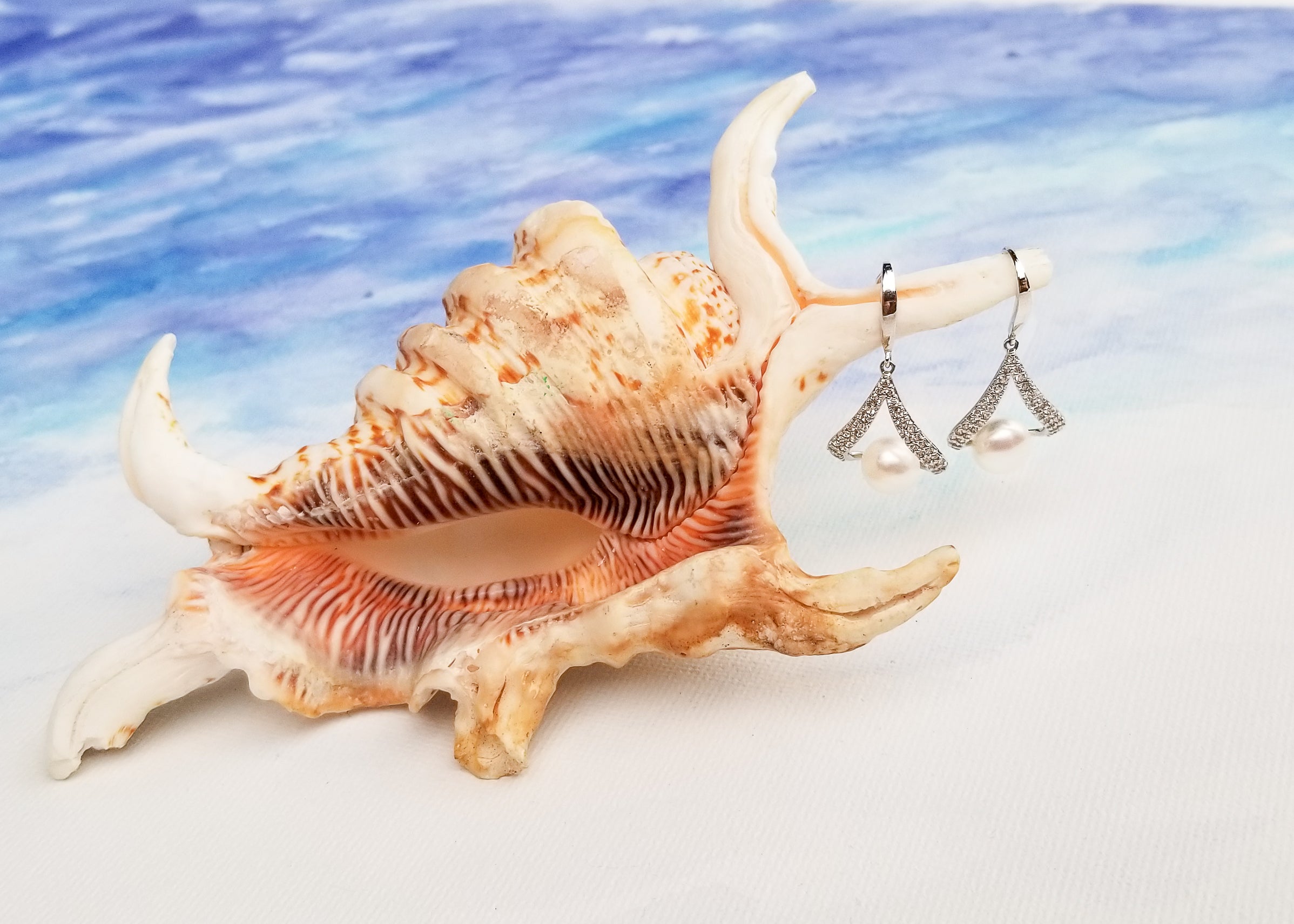 Classy Freshwater Pearl Dangle Earrings